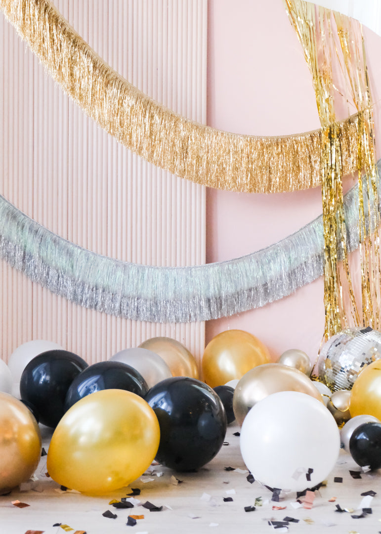 NYE Loose Floor Balloons – Oh Shiny!